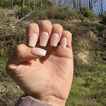 Aqua Nail Spa - Nail Salons Near Me - Santa Rosa, California