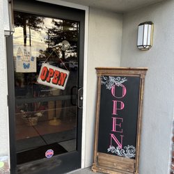 Sutter Care at Home Thrift Store - Entrance