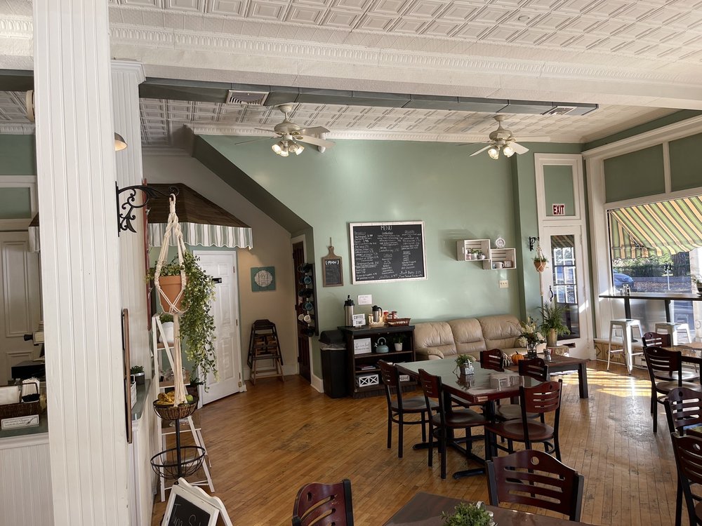 CAKES BY MORAIMA AND CAFE Updated September 2024 26 Photos 443 Cumberland St, Lebanon