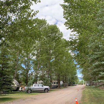 Hover Camp - Site #7 Mature trees for privacy and shade - Fishing Near Me - Swan Valley, Idaho