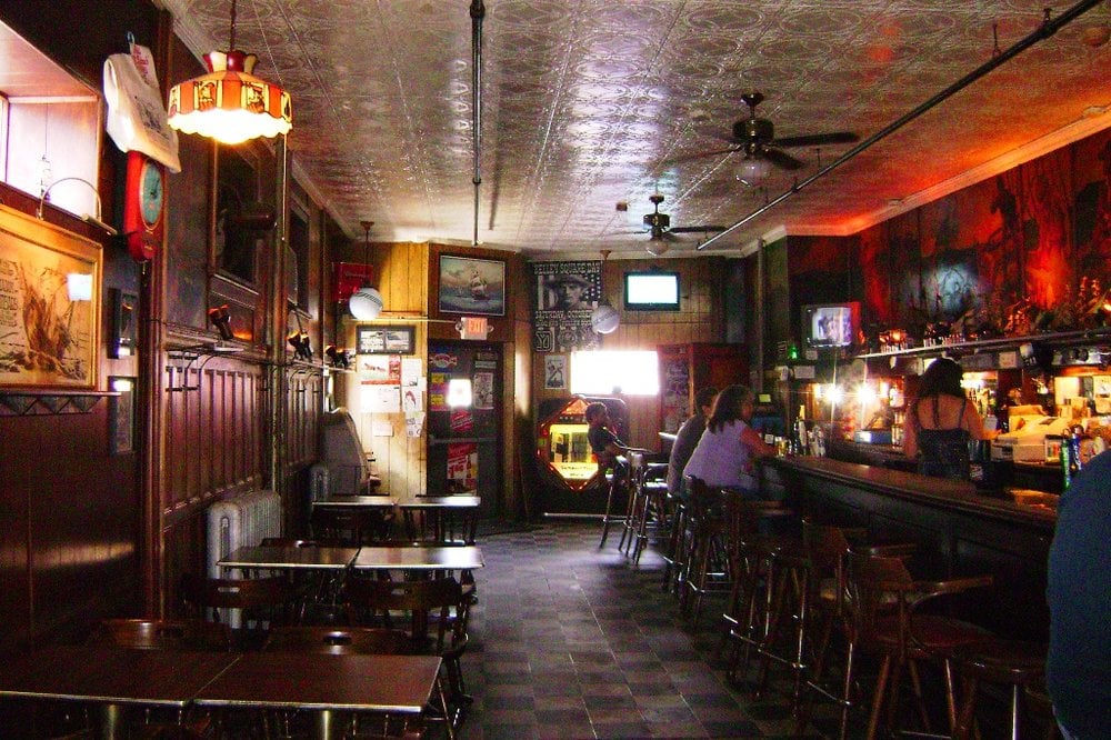 The Ship Room Image
