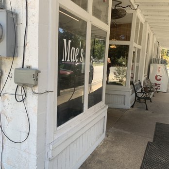 Mae's Restaurant - Exterior - Chicken Shop Near Me - Seven Springs, North Carolina Mae's Restaurant - Exterior - Chicken Shop Near Me - Seven Springs, North Carolina
