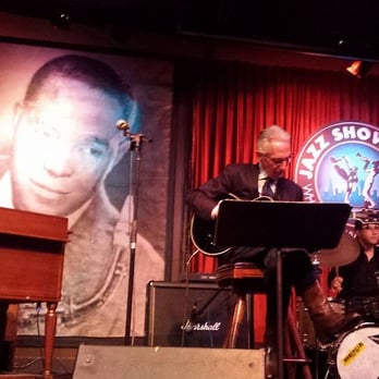 Jazz Showcase - Pat Martino Trio - Jazz & Blues Near Me - Chicago, Illinois