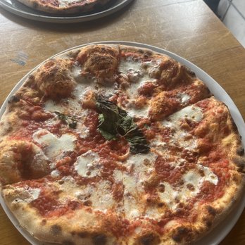 Ava - Margherita Pizza - Italian Near Me - Tampa, Florida
