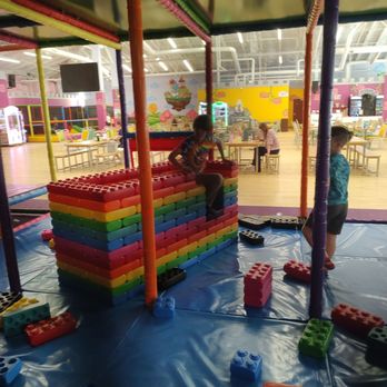 Kids Empire Dallas Hillcrest - Indoor Playcenter Near Me - Dallas, Texas