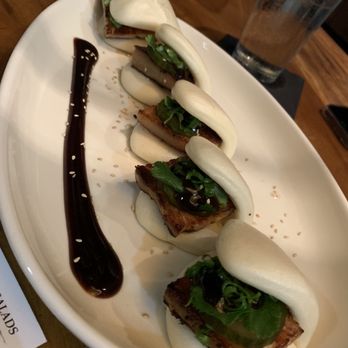 Lucky Belly - Pork Belly Bao - Bars Near Me - Honolulu, Hawaii