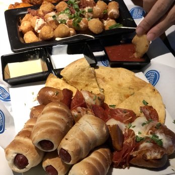 Dave & Buster's Northridge - Arcades Near Me - Northridge, California