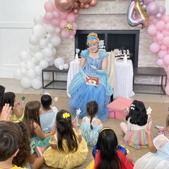 Lexi's Little Princesses - Party Characters Near Me Lexi's Little Princesses - Party Characters Near Me