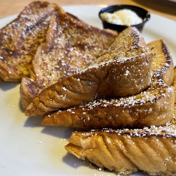 Studio Diner - French toast that is the most.  Quite good. - American Near Me - San Diego, California