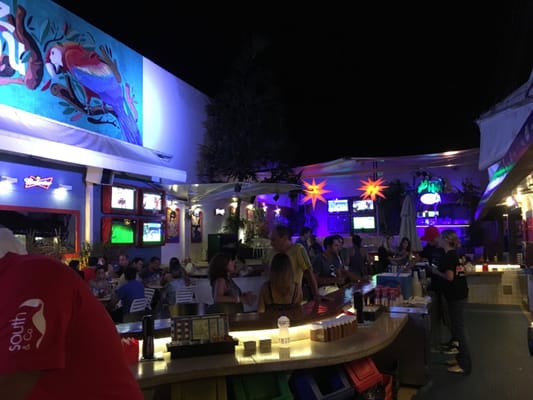 Chez Michou: Crepe, Crepe doce, Crepe salgado, Lanche, Drinks, Delivery, Búzios by null