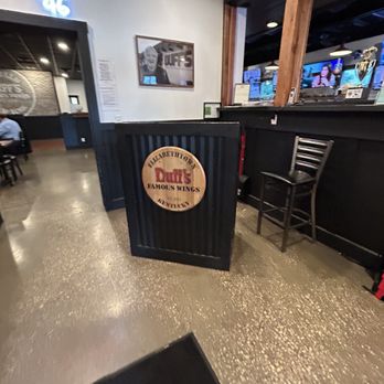 Duff's Famous Wings - Chicken Wings Near Me - Elizabethtown, Kentucky