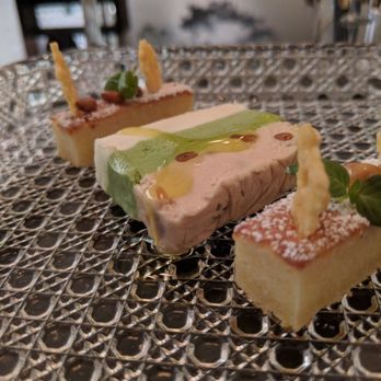 Pineapple & Pearls - New American Near Me - Washington, DC, District of Columbia