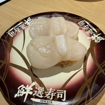 Waka Sakura - Scallops - Conveyor Belt Sushi Near Me - Gardena, California Waka Sakura - Scallops - Conveyor Belt Sushi Near Me - Gardena, California