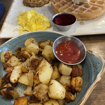 First Watch - Tri-Fecta and potatoes - Breakfast & Brunch Near Me - Midlothian, Virginia