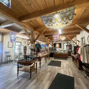 MAGIC MANN - Updated January 2026 - 21 Essex Way, Essex Junction