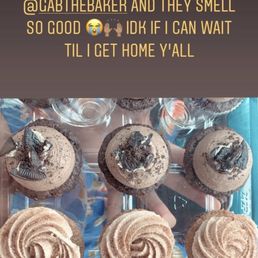 Cookies n creme and churro cupcakes