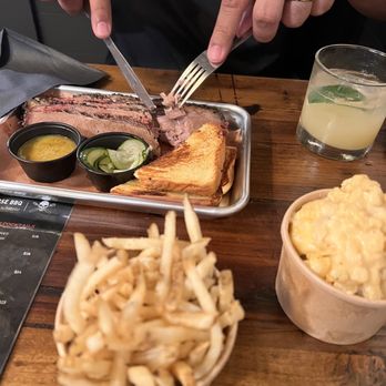 Apocalypse BBQ - Food Trucks Near Me - Miami, Florida