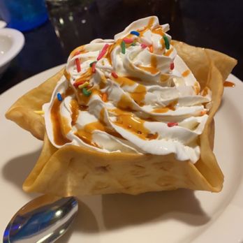 Arandas Mexican Grill - Fried ice cream - Mexican Near Me - Delavan, Wisconsin