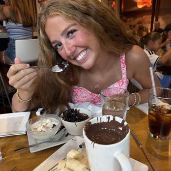 La Crema - Lava Cake and Chocolate Fondue - Tapas/Small Plates Near Me - Rosemary Beach, Florida La Crema - Lava Cake and Chocolate Fondue - Tapas/Small Plates Near Me - Rosemary Beach, Florida