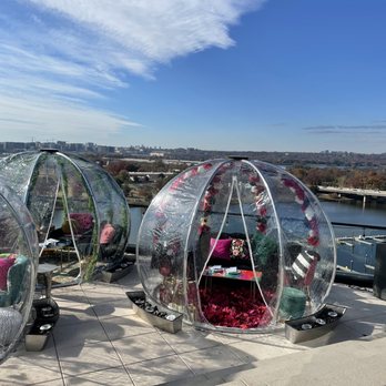 La Vie - Igloos - Cocktail Bars Near Me - Washington, DC, District of Columbia
