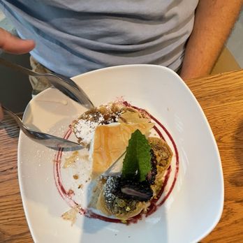 Almyra - Greek Near Me - Philadelphia, Pennsylvania
