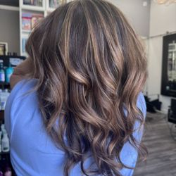 Salon ONE 9 - Chocolate with caramel swirls - balayage edition.