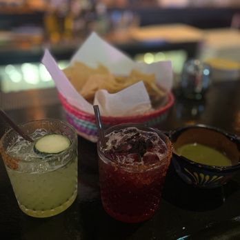 Casa Chida - Hibiscus margarita and cucumber pineapple margarita. - Mexican Near Me - Los Angeles, California