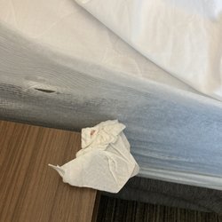 Holiday Inn Express & Suites Sterling - Bloody snot rag under the fitted sheet