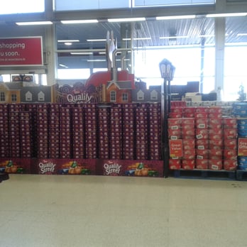 Tesco - They have a lit of chocolate here. - Grocery Near Me - Finglas, D Tesco - They have a lit of chocolate here. - Grocery Near Me - Finglas, D