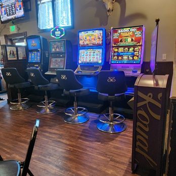 Sisters Saloon & Ranch Grill - inside - American Near Me - Sisters, Oregon Sisters Saloon & Ranch Grill - inside - American Near Me - Sisters, Oregon