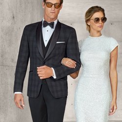 Black & Lee - Stand out on your wedding day with a modern style.