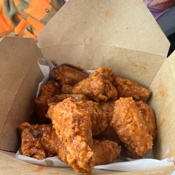 Ikonic Wings - DMC buffalo - Chicken Wings Near Me - Lacey, Washington