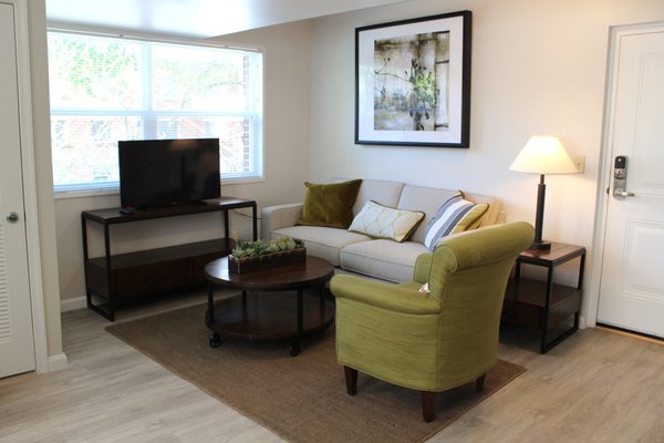 LACY COURT APARTMENTS