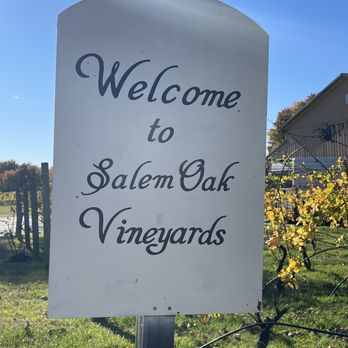 Salem Oak Vineyards - Winery sign - Wineries Near Me - Pedricktown, New Jersey