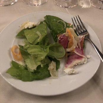 B Cellars Vineyards & Winery - Great salad - Wineries Near Me - Oakville, California