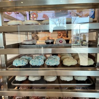 Sprinkles Riverton - Bakeries Near Me - Riverton, Utah Sprinkles Riverton - Bakeries Near Me - Riverton, Utah