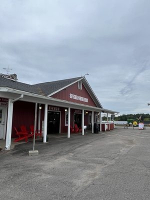 Spicer Orchards Farm Market, Cider Mill, Fudge, Bakery by null