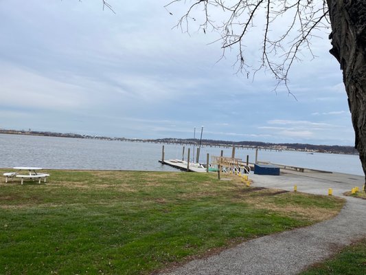 Washington Sailing Marina by null
