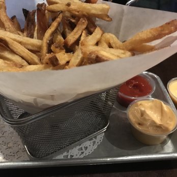 Press 195 - Bayside - Sandwiches Near Me - Bayside, New York