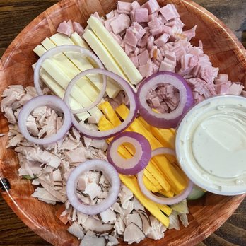 Papa Bees - Large chef salad with ranch salad dressing - Chicken Wings Near Me - Longwood, Florida Papa Bees - Large chef salad with ranch salad dressing - Chicken Wings Near Me - Longwood, Florida