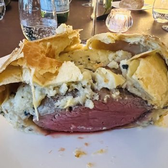 Restaurant Charbonnel - Beef Wellington - French Near Me - Brantôme, 24