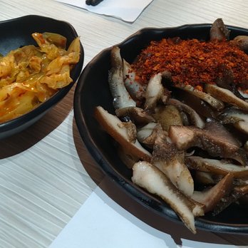 MIAN - Something pork on the right. I'd get it again for sure. - Szechuan Near Me - Houston, Texas