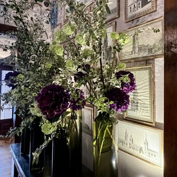 Brown's Hotel - Hotels Near Me - London, XGL