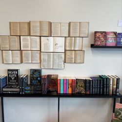 Daughters Coffee & Books - A most intriguing accent wall