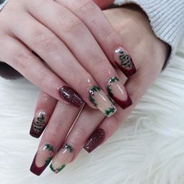 nails