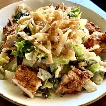 Canoe House - Thai Chicken Salad - Hawaiian Near Me - South Pasadena, California