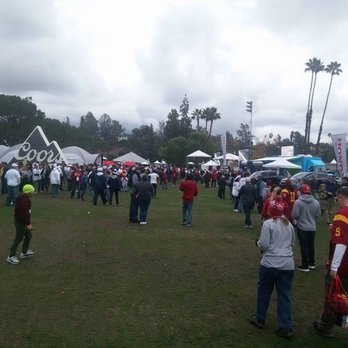 Rose Bowl Stadium - Stadiums & Arenas Near Me - Pasadena, California