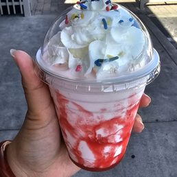 Strawberry shake Strawberry shake