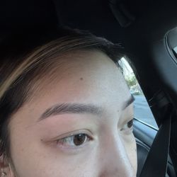 Pulvy Boutique & Eyebrow Threading - Eyebrow threading