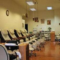 New Li Nail Spa